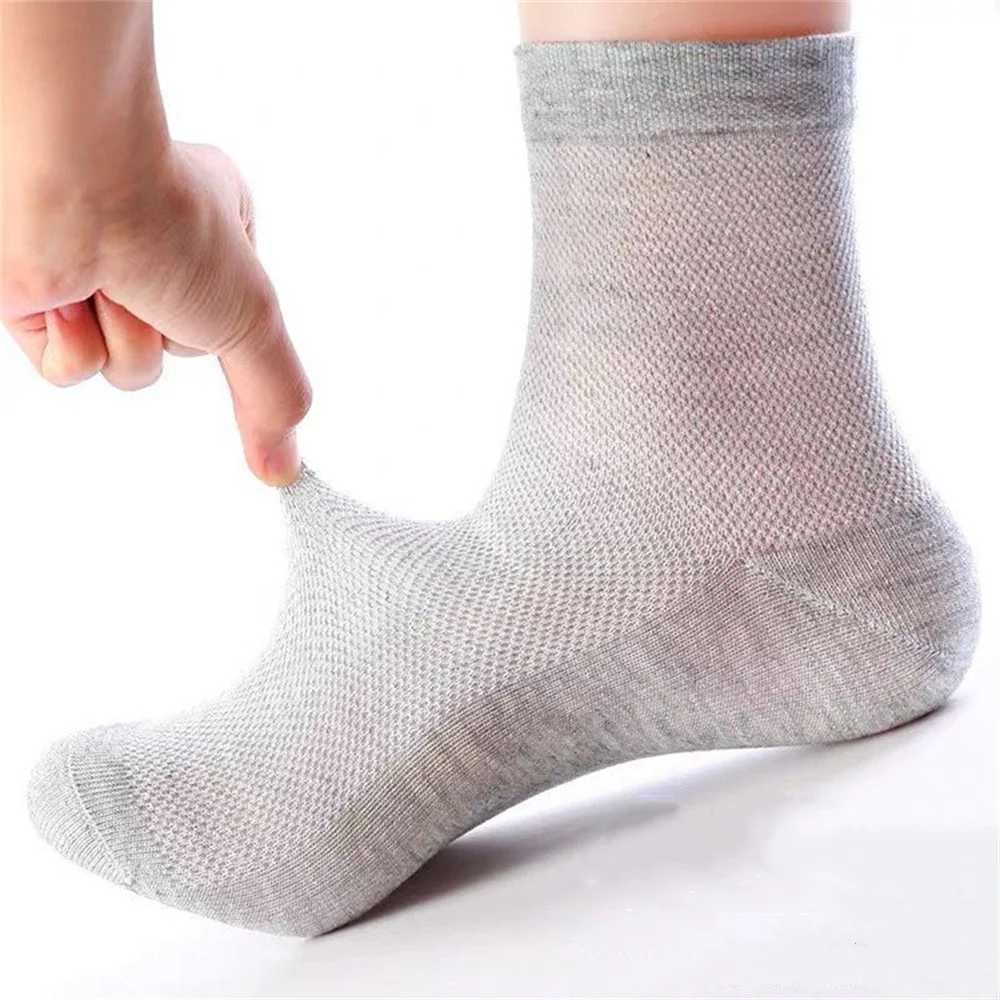 10 Pairs Breathable Mesh Socks Men Cotton Spring Summer Mid Length Sweat Wicking Socks Odor Resistant Sports Calcetines Y240906