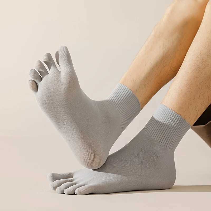 3Pairs Mens Toe Socks Sweat Absorption Breathable Ultra-Soft Solid Color Five Fingers Sock Comfortable High Quality Middle Sox Y240906