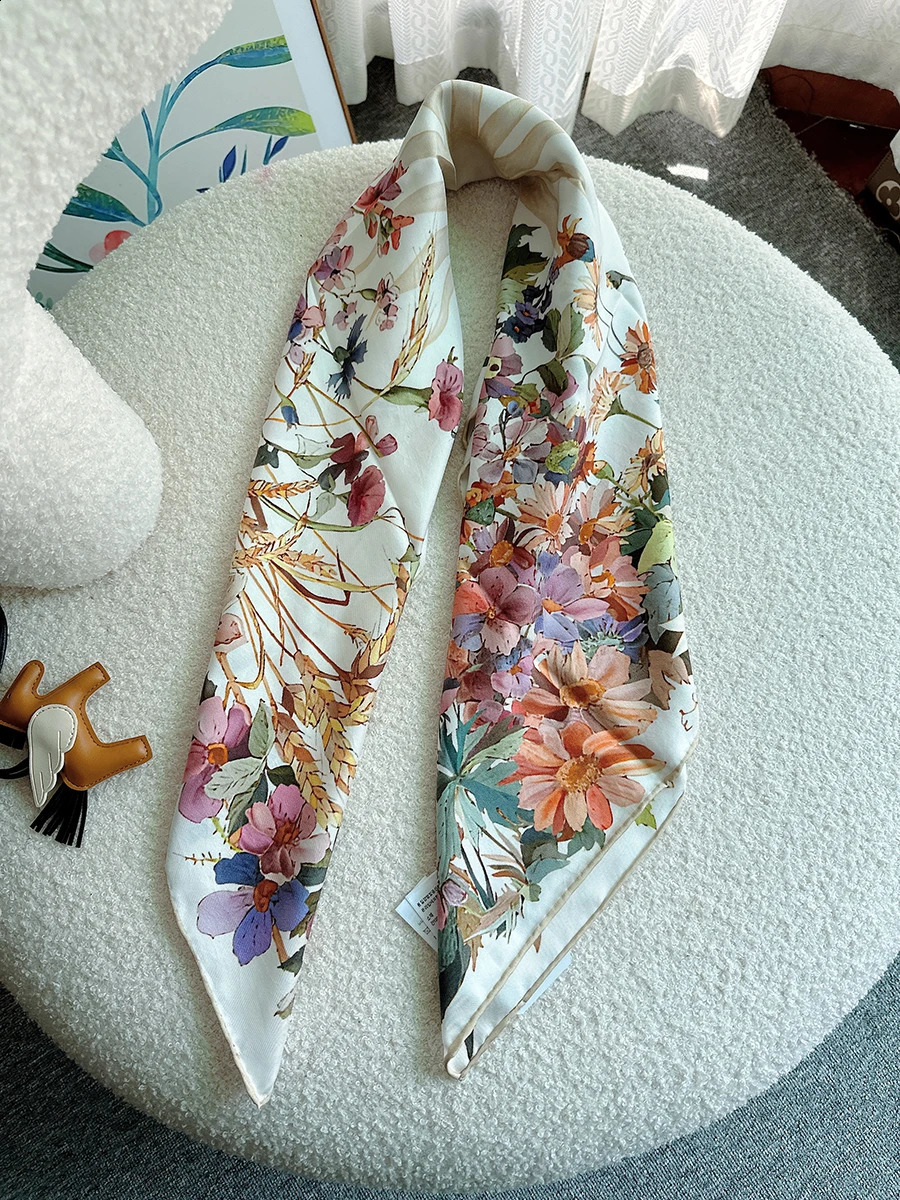 Home>Products>Natural Silk Scarves>Square Headbands>Black Headbands 240905