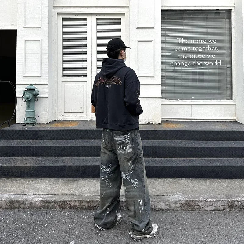 Graffiti handpainted damaged mens and womens laundry bag jeans straight street clothing Y2k denim Trousers Pantalones Hombre Cargos 240905