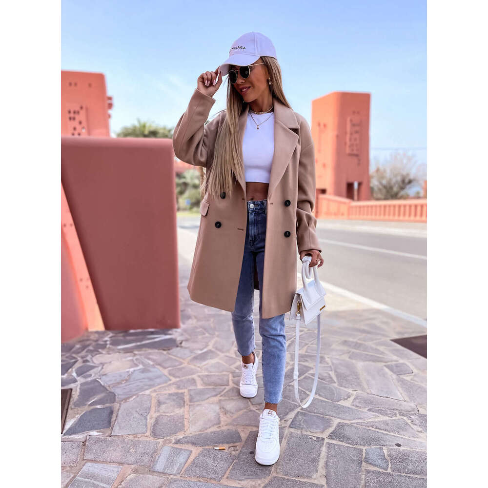 2024 Women's Double breasted Suit Collar Fashion Woolen Coat Autumn and Winter New Outside
