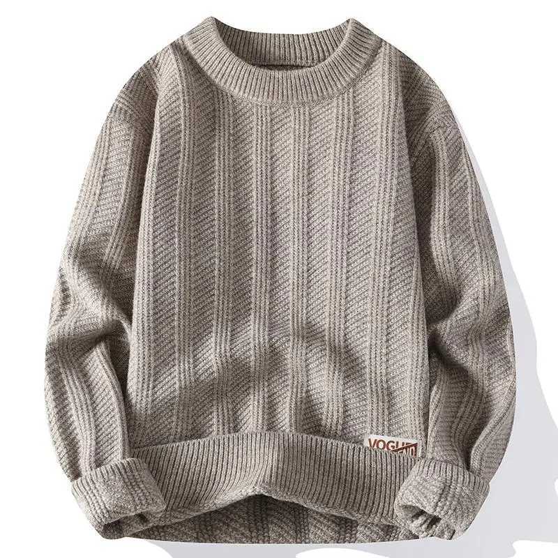Fine Mens Fashion Autumn Winter British Style Slim Trend Stripes with Solid Color Crew Neck Pullover Sweater Casual Knitwear Y240906