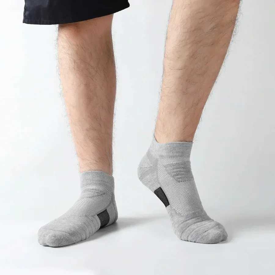 3 Pairs Anti-slip Football Socks Men Women Cotton Sock Short Long Tube Soccer Basketball Sport Socks Breathable Deodorous Socks Y240906