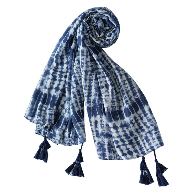 New hot selling blue and white tie dye cotton and linen hand feel scarf, Yunnan Lijiang retro cultural tourism sunscreen shawl