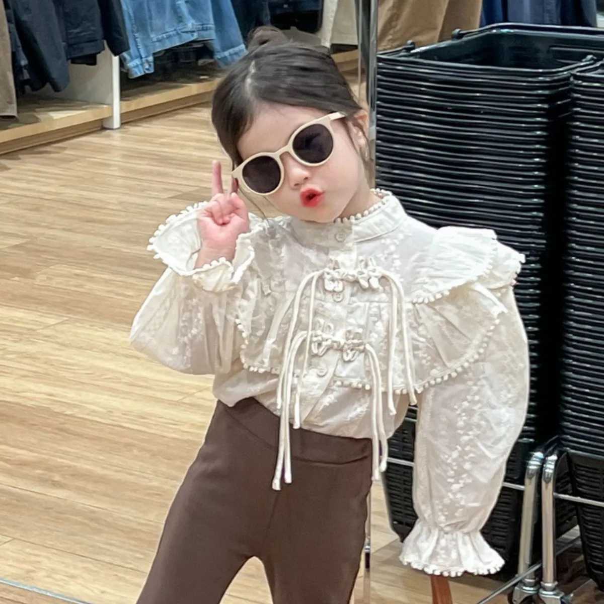 Children Clothing 2024 Spring New Korean Version Children Clothing Girl Western-style Lace Shirt Button Up Shirt Trend Y240906