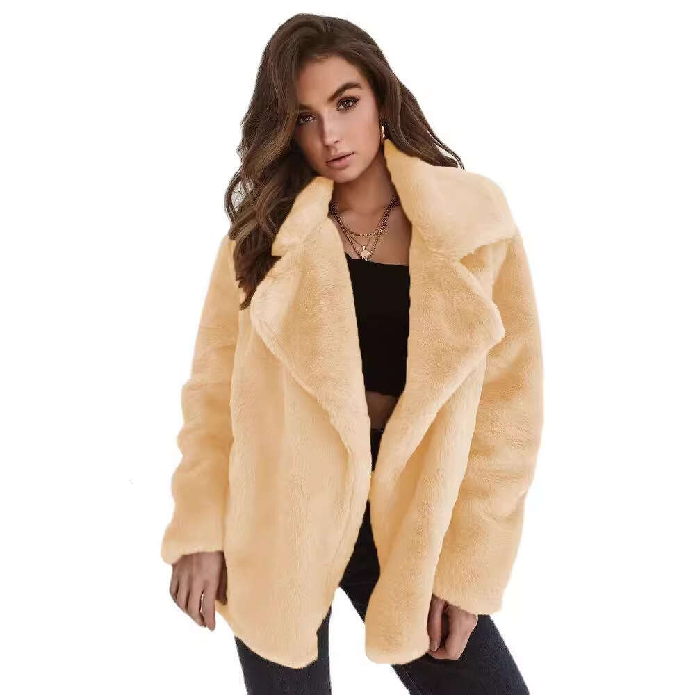 2024 Fashion Autumn/Winter Sexy Plush Collar Slimming Coat