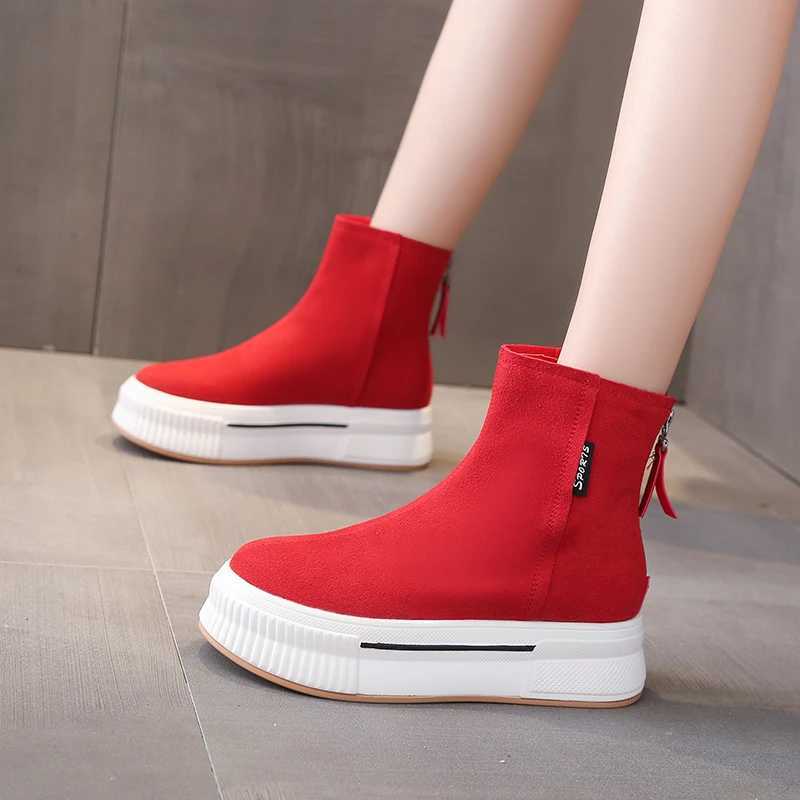 High appearance thick sole internal lifting integrated weight loss matte comfortable and breathable short boots CL240906