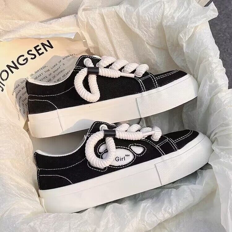 Ins autumn/winter internet celebrity trend fashion versatile canvas personality thick sole running sports women's board shoes