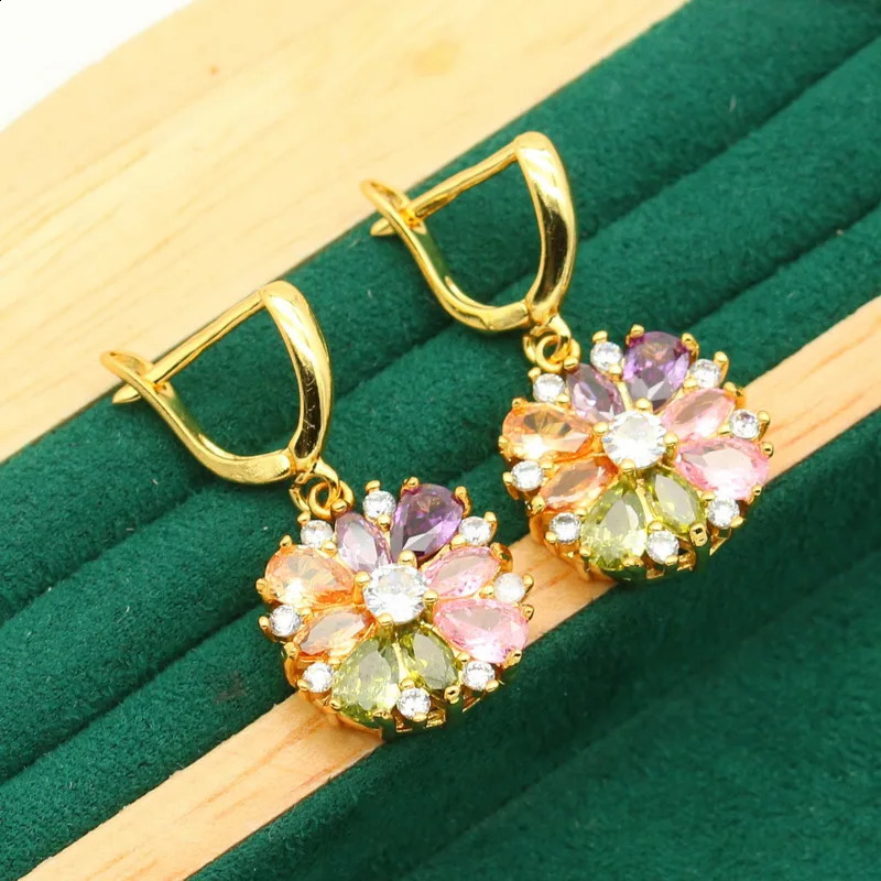 Classic 925 silver gold jewelry set suitable for womens weddings multi colored zircon bracelets earrings necklaces rings 4 pieces 240906