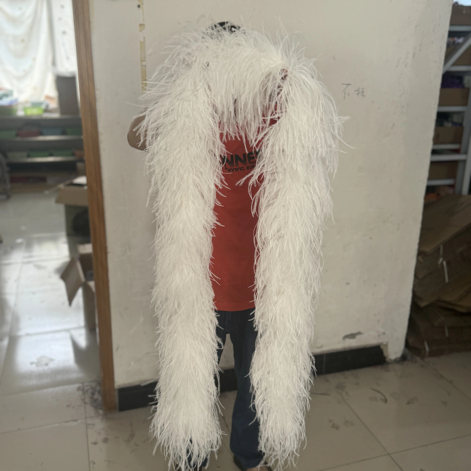 Customized 8Ply Ostrich Feathers Boa 6Ply Thick Selling Natural Ostrich Plumas Boa Scarf for Carnival Stage Clothing Sewing Decoration 240905bj