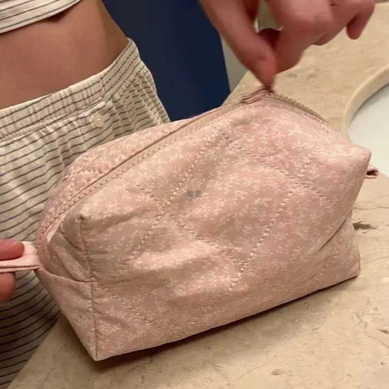 Floral print beige sweet storage bag womens mini bag zipper cute makeup bag rectangular student pencil bag fashionable coin wallet W240905