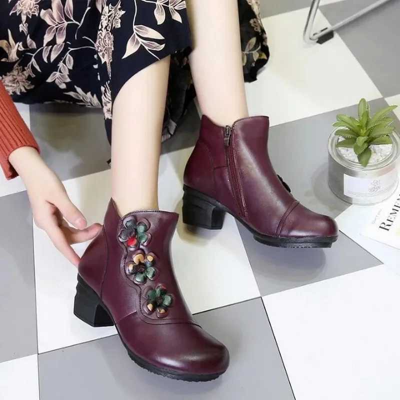 Yalni Autumn Winter Shoes Womens Cowboy Leather Flower Shoes Comfortable Med Heel Ankle Boots Leather Fashion Shoes Women CL240906