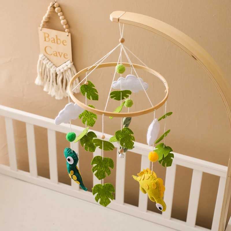 Baby rattlesnake hanging toy 0-12 months old music newborn cute dinosaur animal crib Bell mobile baby rattlesnake carousel W240815