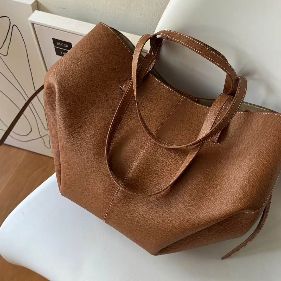 Designer Half Moon Smooth Shoulder Black Tote Underarm Fashion Women Cross Body Mini Purse Textured Leather Hobo Bags Polence Polenne Bag