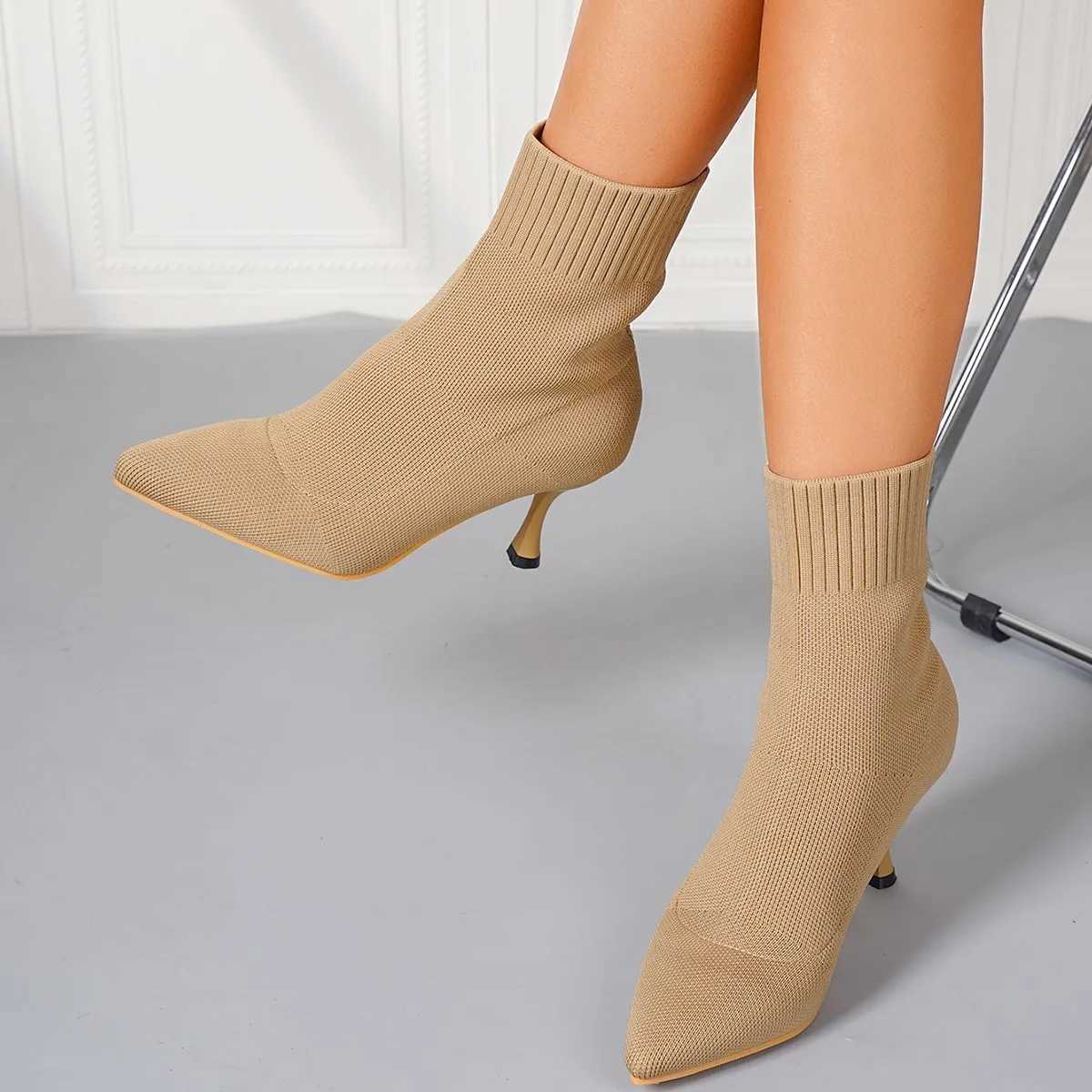 Womens short high heels womens autumn and winter Botas Mujer knitted ankle boots black socks womens high heels CL240906