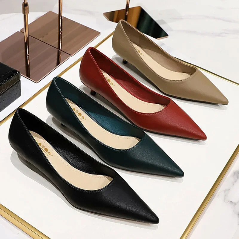 Spring Women 4cm High Heels Concise Office Pumps Lady Soft Leather Thin High Heels Female Fashion Pointed Toe Wedding Shoes 240904