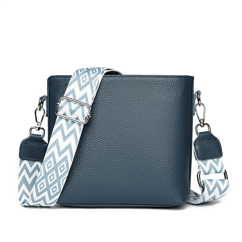 100% genuine leather shoulder cross body bag 2024 womens soft denim bucket bag womens handbag fashion handbag 240904