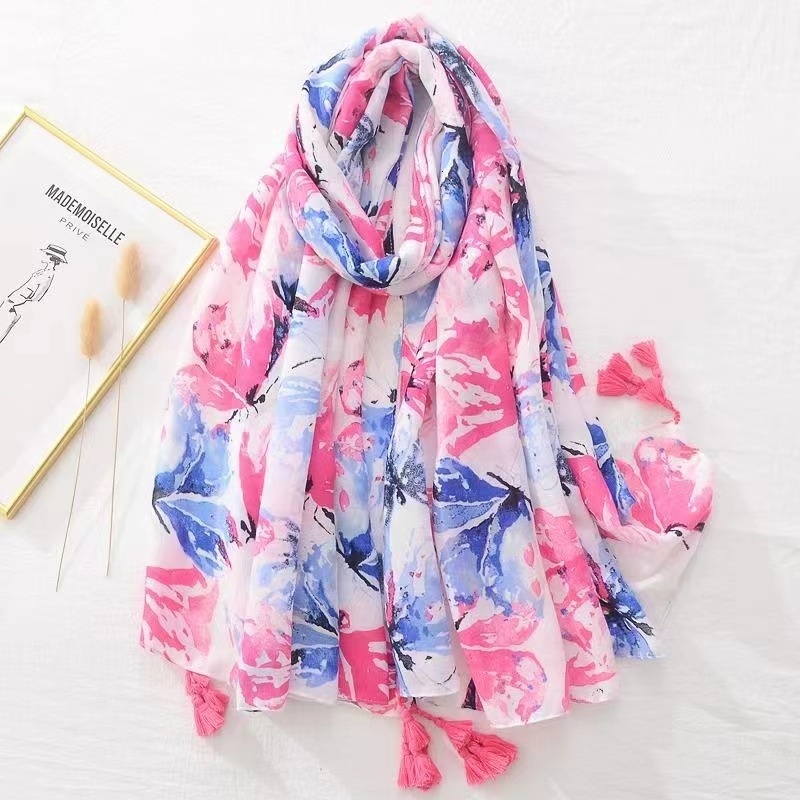 Fashionable shawl, versatile printed beach scarf, Spring and Autumn women's long scarf, butterfly flower contrasting new sunscreen silk