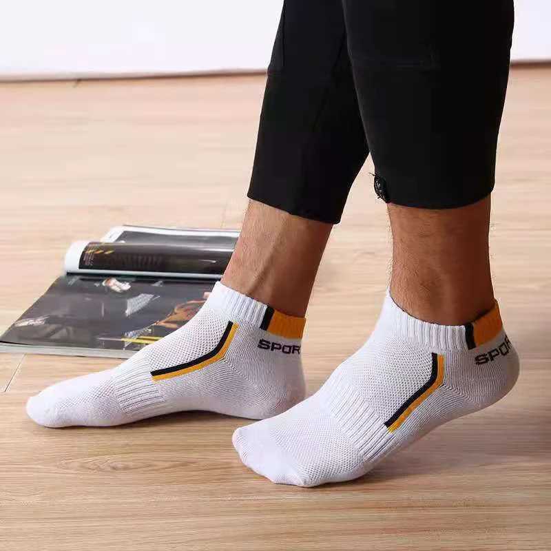 10 pieces=5 pairs/batch Summer cotton mens short socks Fashion breathable boat socks Comfortable casual mens white socks Hot selling W240905