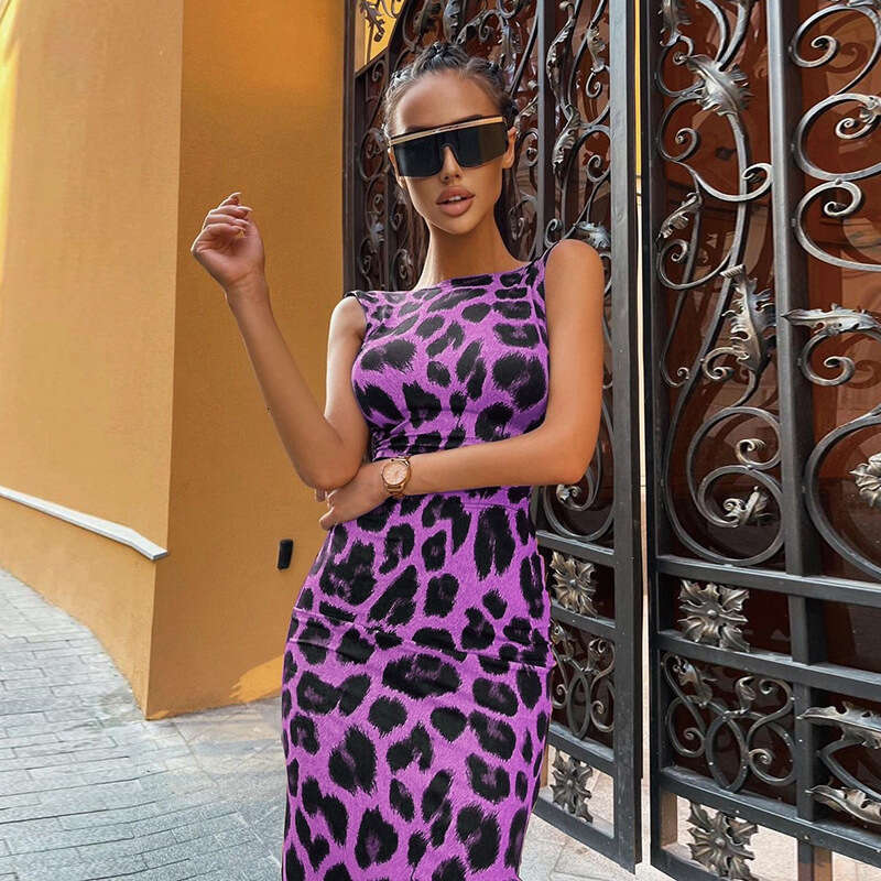 2023 Spring/Summer New Leopard Pattern Tank Top Off Back Mid length Style with Tight Fit Skirt