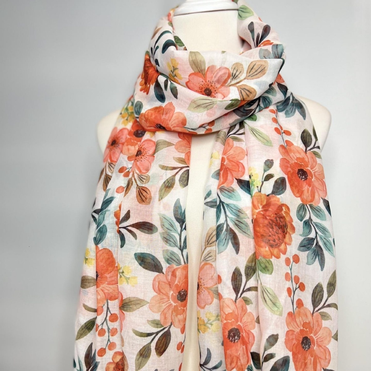 Autumn/Winter Fashion Artistic Floral Wool Pashmina Scarf for Women