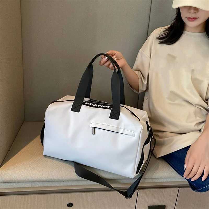 Large capacity yoga fitness bag waterproof womens swimming outdoor sports bag multifunctional manual travel luggage weekend bag W240906