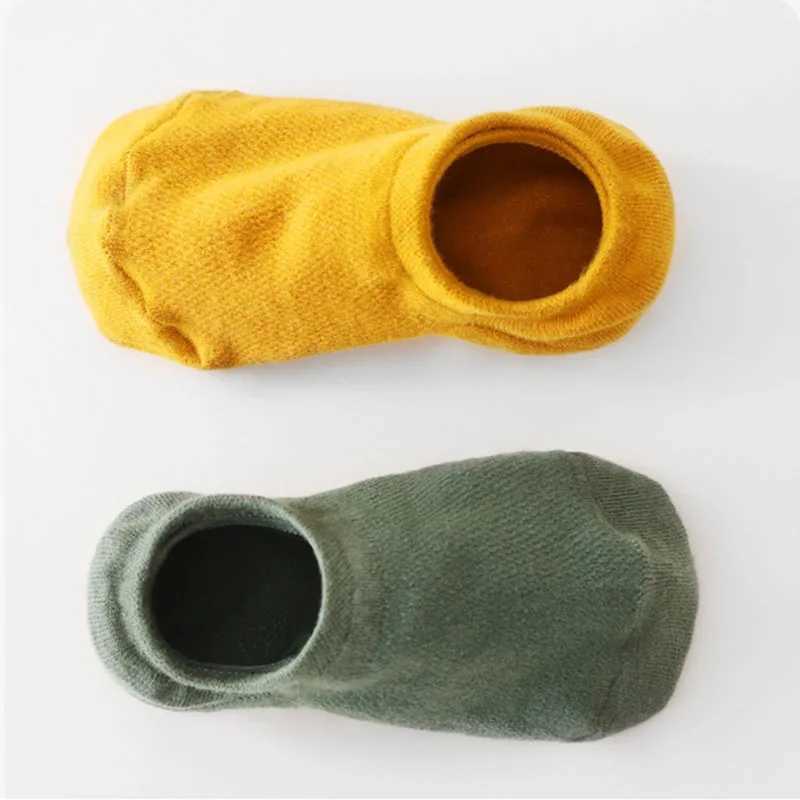 5 pairs/batch of summer mens breathable mesh boat socks solid color thin invisible sweat absorption sports pure cotton Meias EUR38-43 W240905