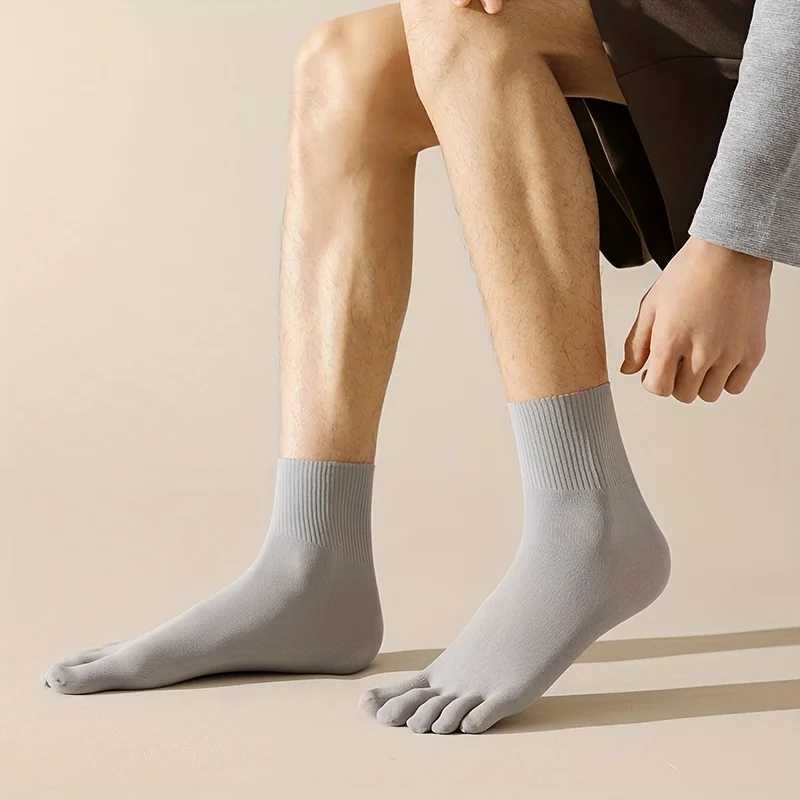 3Pairs Mens Toe Socks Sweat Absorption Breathable Ultra-Soft Solid Color Five Fingers Sock Comfortable High Quality Middle Sox Y240906