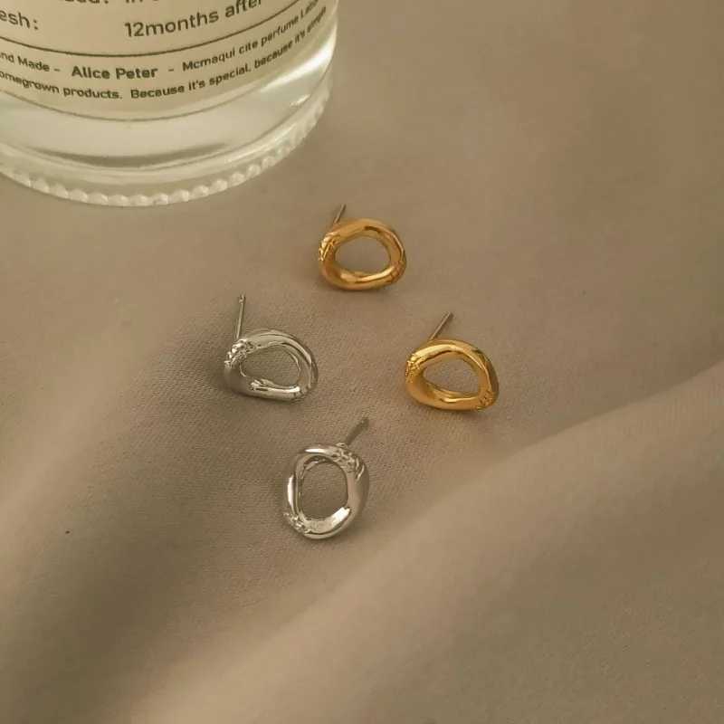 Classic simple irregular oval small stud earrings suitable for women cute temperature stainless steel Korean fashion jewelry accessories W240803