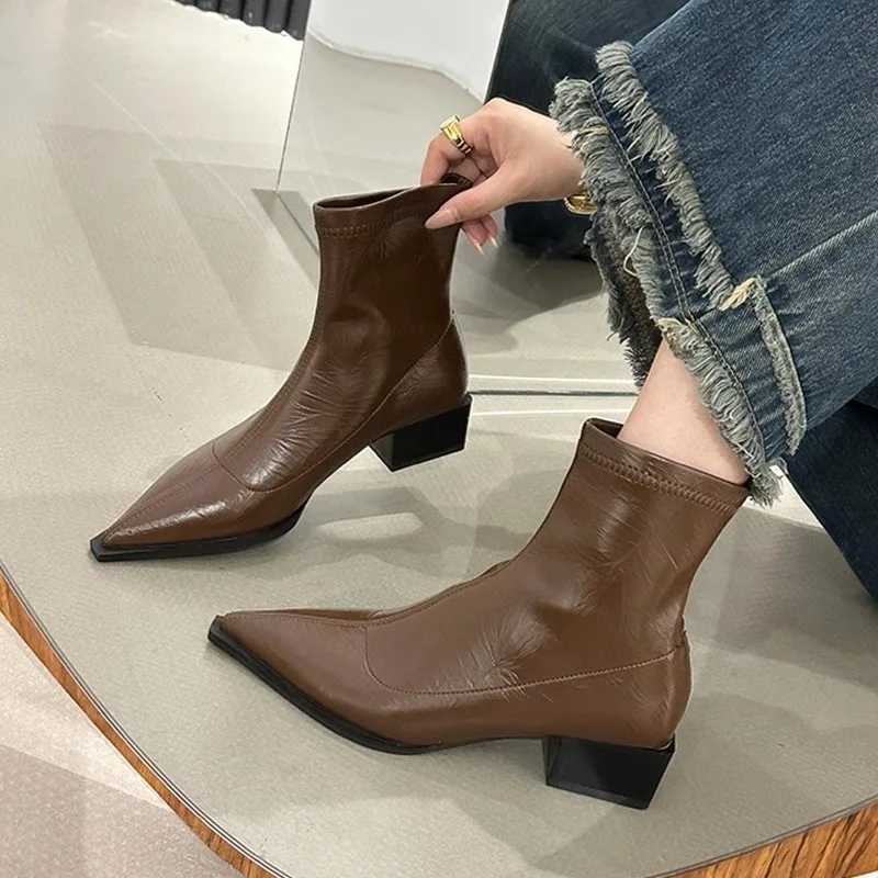 2024 New Womens Ankle Boots Spring/Summer Fashion Pointed Toe Womens Short Boots Slip on Square Low Heel Womens Boots CL240906