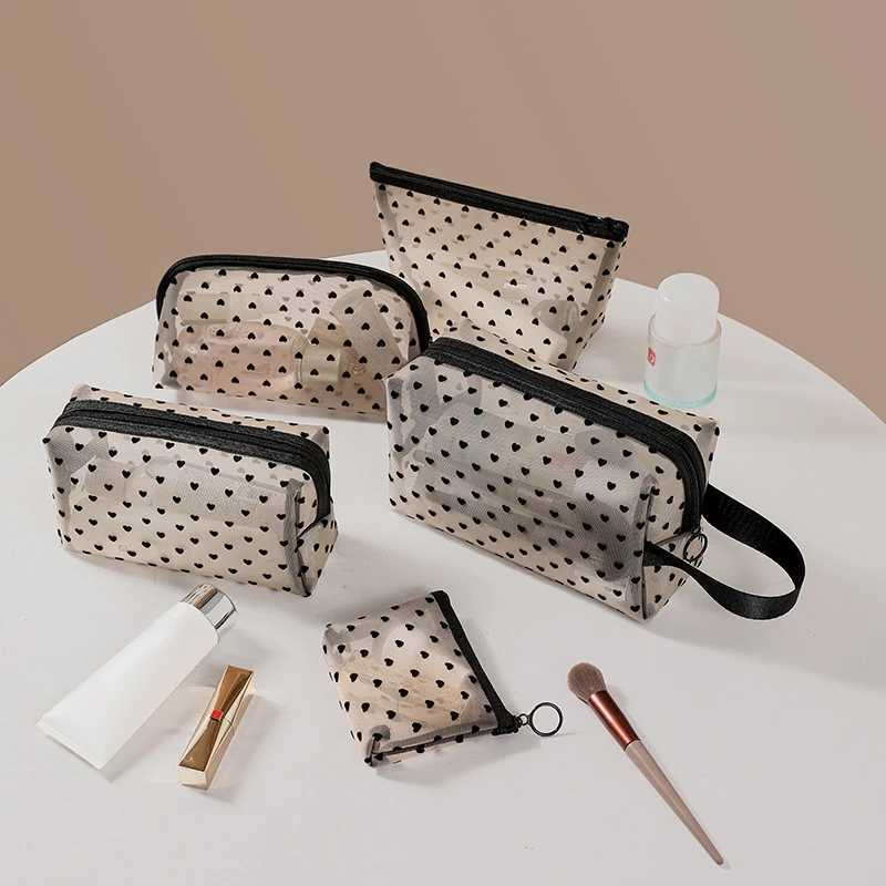 One Love Print mesh cosmetic bag Portable toilet organizer cosmetic bag Multi functional transparent female lipstick storage bag W240905