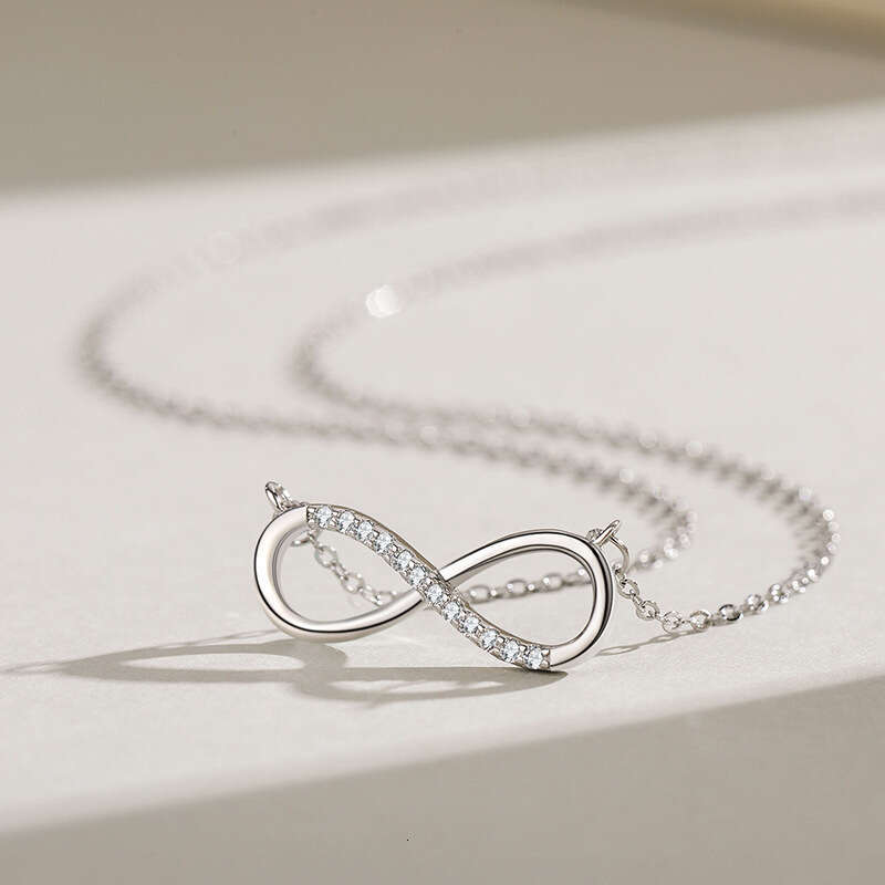 Hot sell diamond necklace designer for women high-end jewelry 8-character Love with Advanced and Minimalist Mobius Infinite Symbol Necklace party gift