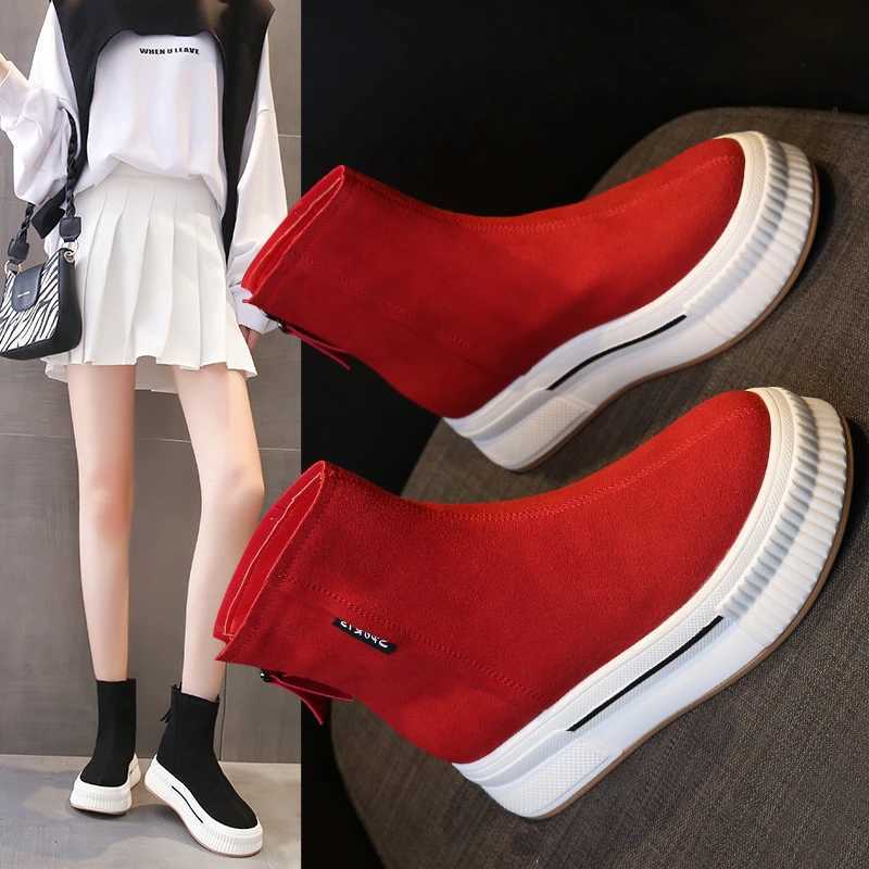 High appearance thick sole internal lifting integrated weight loss matte comfortable and breathable short boots CL240906