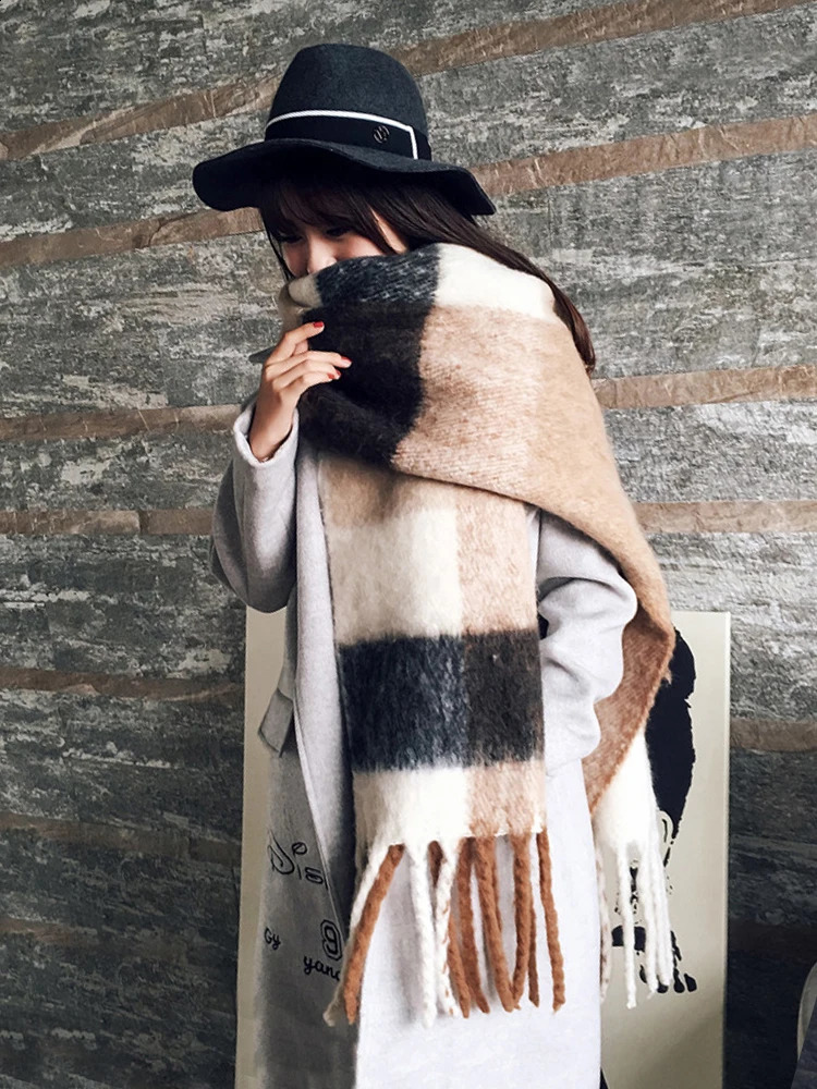 Free delivery womens knitted winter vintage plaid scarf imitation cashmere Pashmina warm scarf Pareo Foulard unprinted good package shawl 240923