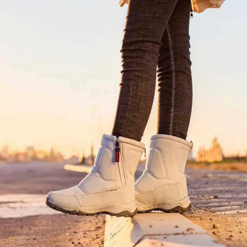 Winter Kids Hiking Boots Couple Snow Boots Plush Warm Cotton Shoes Side Zipper Outdoor Casual Parent-child Snowboots Size 32-45 M240906