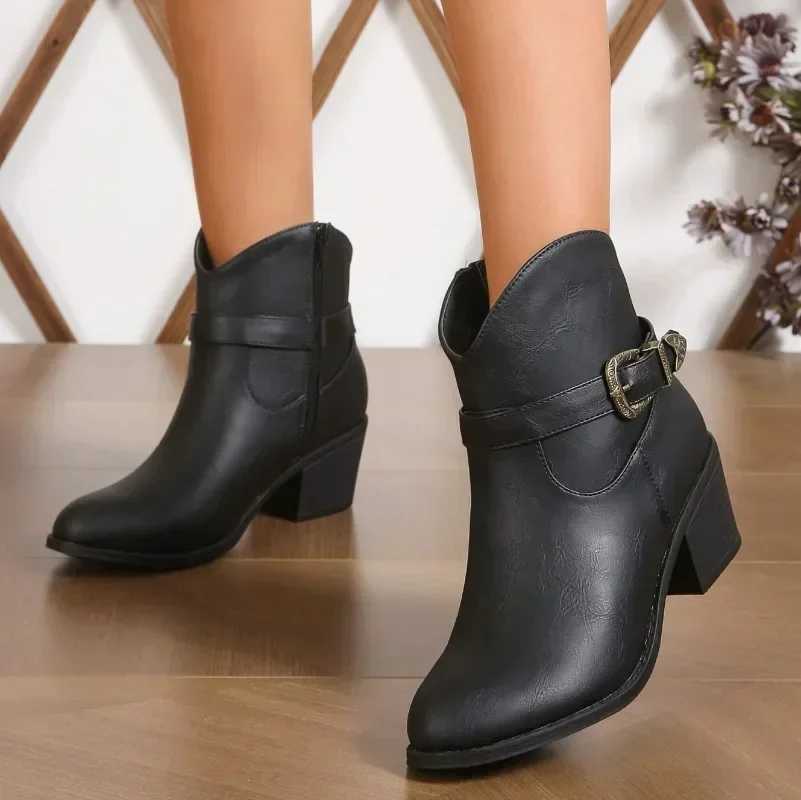 Plus size womens boots autumn womens solid color ankle fashion high heels denim western boots spring womens Pointed Toe boots CL240906