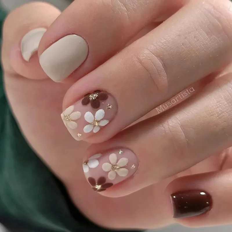 24 pieces of short square fake nails with floral design autumn and autumn patterns pressure machine on nails fully covered nail tips ballet fake nail 