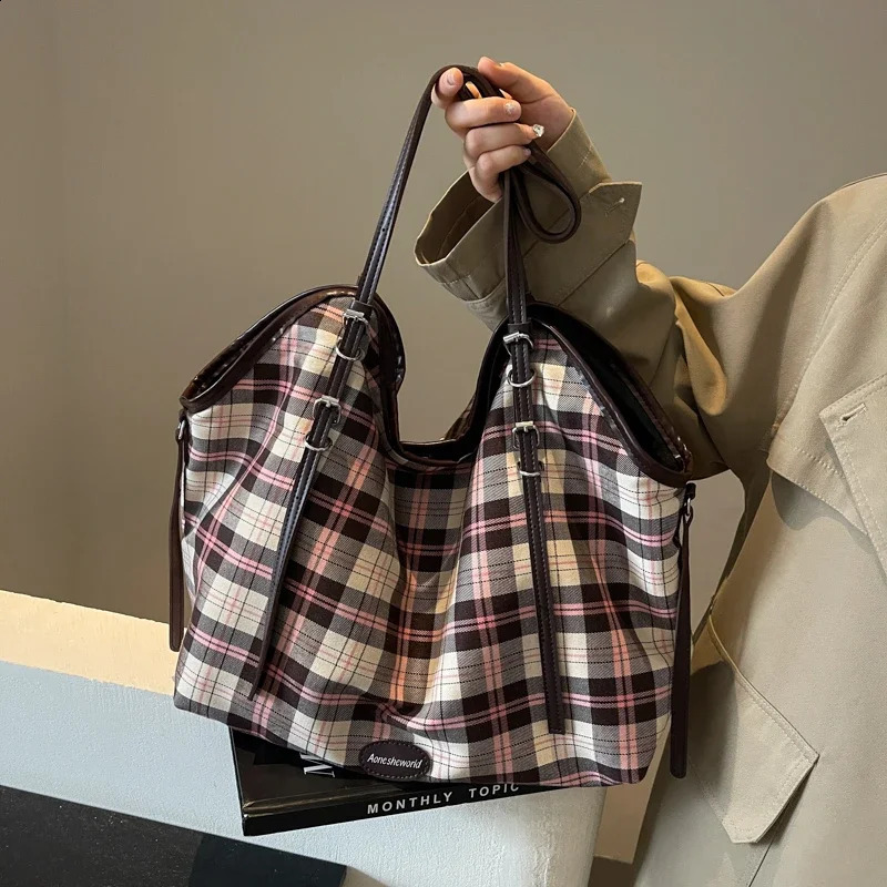 Plain casual canvas womens bag fashionable shoulder bag large capacity Versatile womens bag Bolso De Mujer 240903