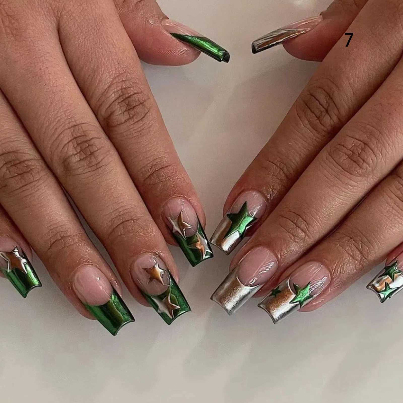 24 pieces of long coffin fake nails with Star Rhinestone black Y2K nail art French gradient full cover press girls nail tip W240905