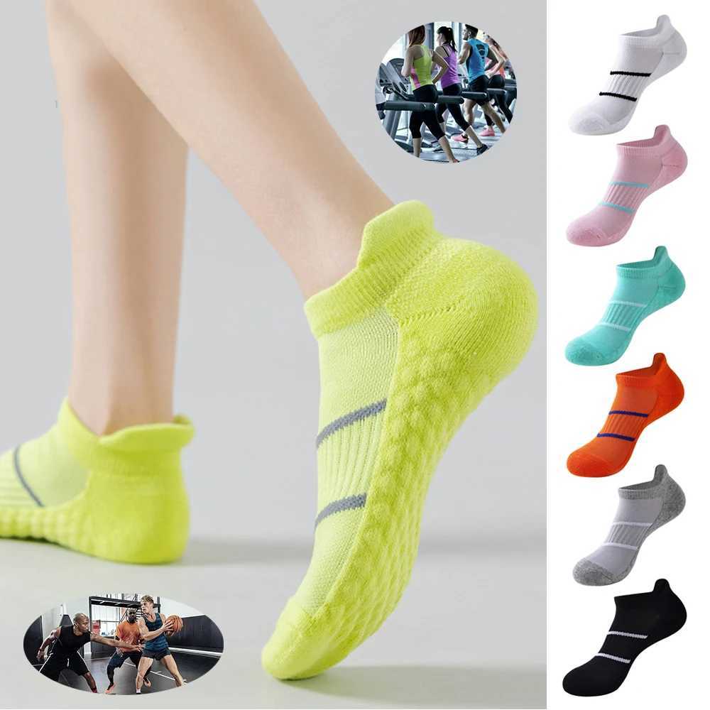 Men Sports Socks Towel Bottom Socks Solid Color Hosiery Running Socks Foot Ankle Socks Breathable Sweat Absorbent Fashion Lady Y240906
