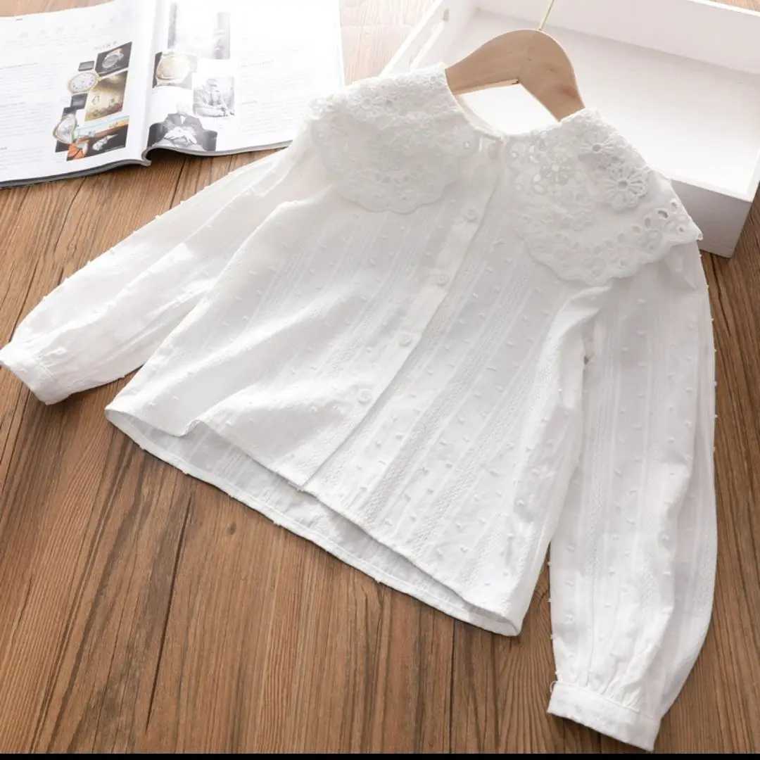 Blouses Girl Undershirt Shirt Baby Lace Korean Shirt Fashion Children Cotton Tops 2024 Turn Down Collar Button Sweet Y240906