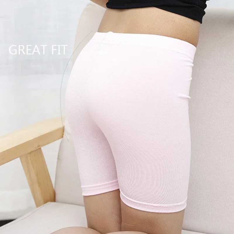 Summer Girls Safety Shorts Underpants Kids Leggings Cotton Solid Underwear Girls Beach Shorts Suitable For Children Ages 2-13 Y240906