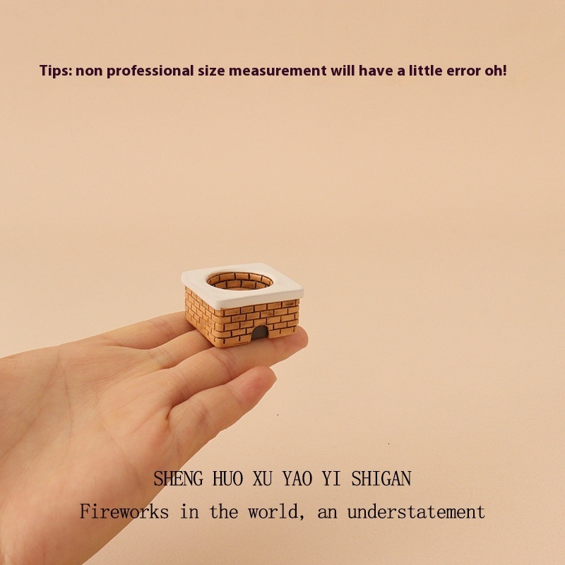 Cartoon mini stove, little girl cooking, micro landscape scene, playing house, baby house accessories, home decoration, small ornaments