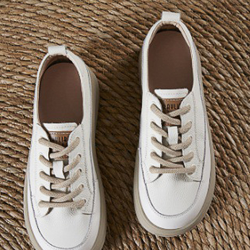 2024 four seasons new flat soft bottom fashion head layer cowhide hundred tie leisure board shoes small white shoes single shoes female