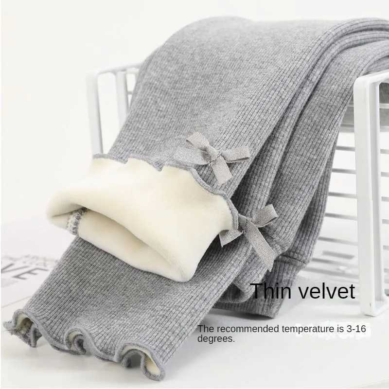 Girls Thickened Leggings Autumn and Winter Baby Plush Thin Velvet Pants for Childrens Casual Wear Long Pants Girls To Keep Warm Y240906