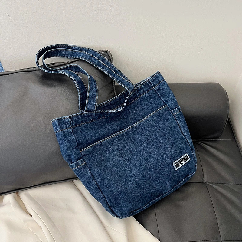 denim personalized large capacity bag fashionable and casual shoulder college student commuting tote 240906