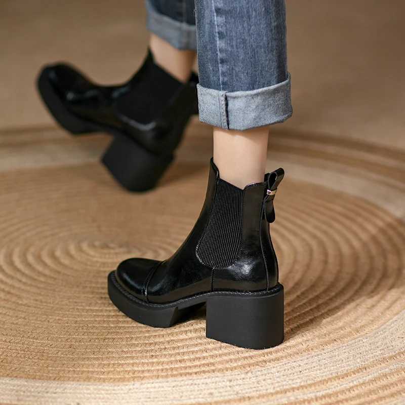 2024 Winter Genuine Leather Ankle Boots Womens Shoes Retro Round Toe Womens Shoes Platform Boots Womens Shoes Thick Boots CL240906