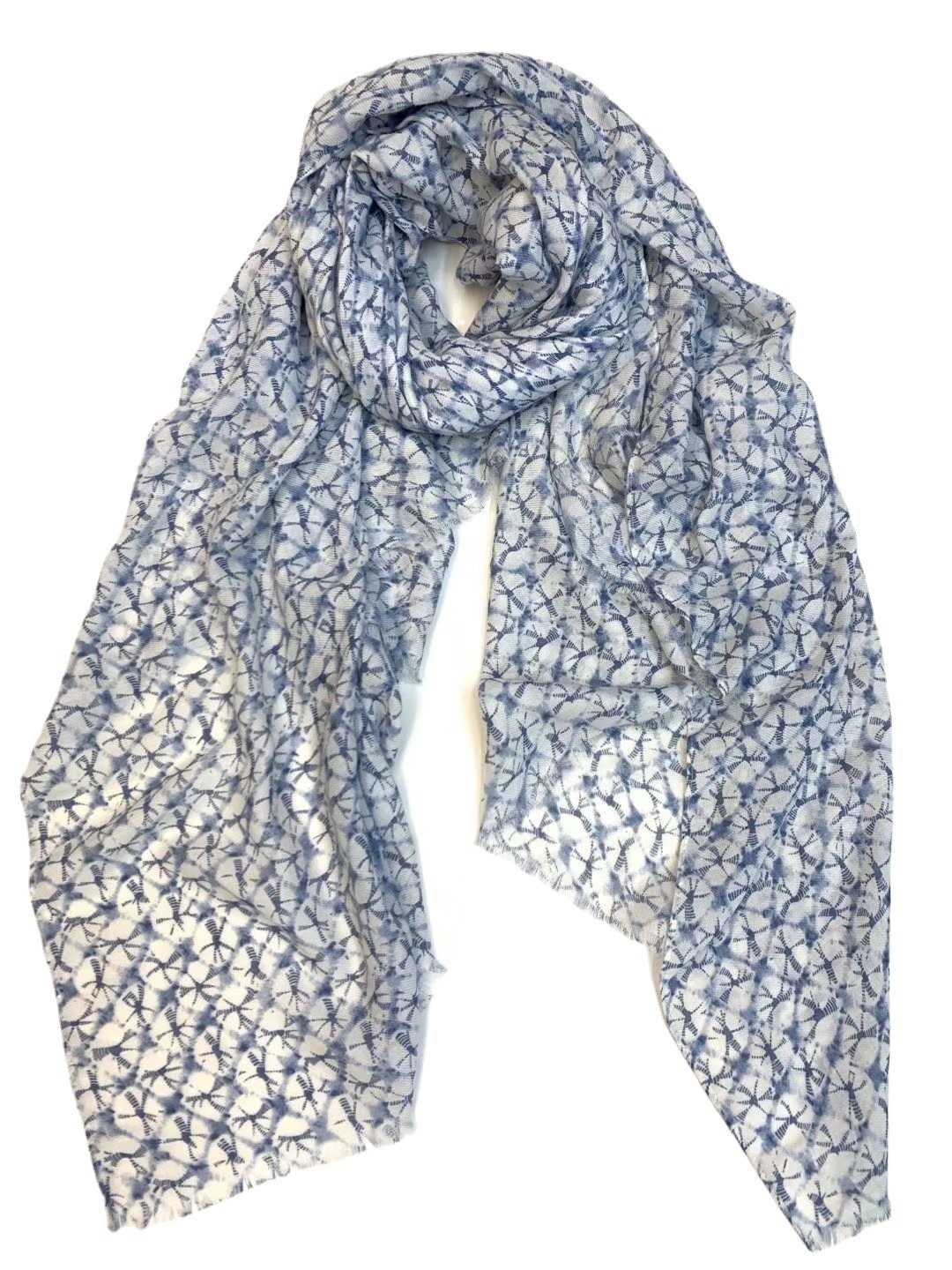 Small floral scarf, versatile silk scarf for photography in scenic spots, the same super soft skin friendly fabric, elegant and wind-driven large shaw
