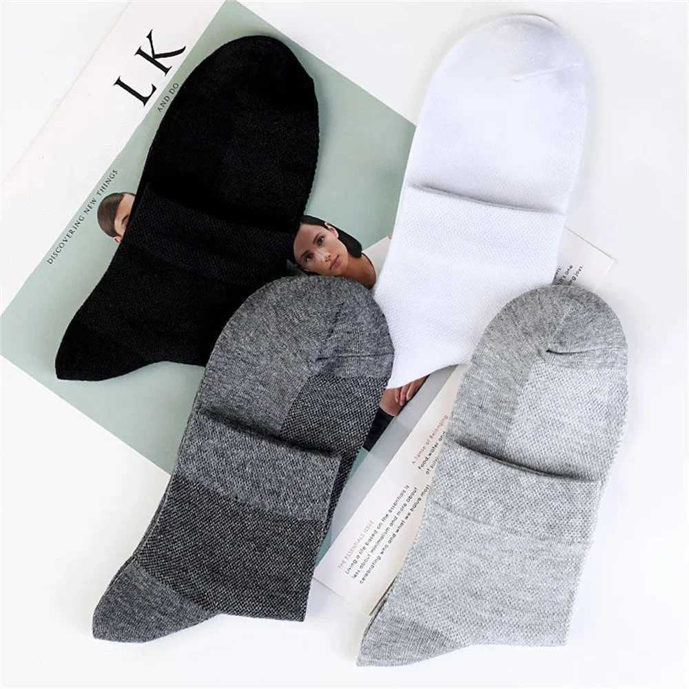 10 Pairs Breathable Mesh Socks Men Cotton Spring Summer Mid Length Sweat Wicking Socks Odor Resistant Sports Calcetines Y240906