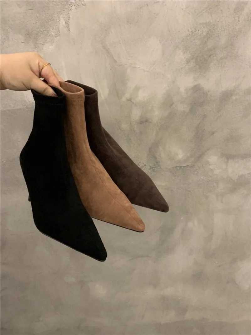 Sexy thin high-heeled shoes pointy toe ankle boots womens party shoes fashionable spring and autumn zippers compact short boots CL240906